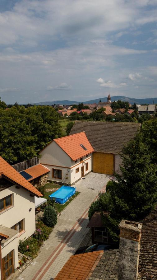 Otto'S Guesthouse Prejmer Экстерьер фото