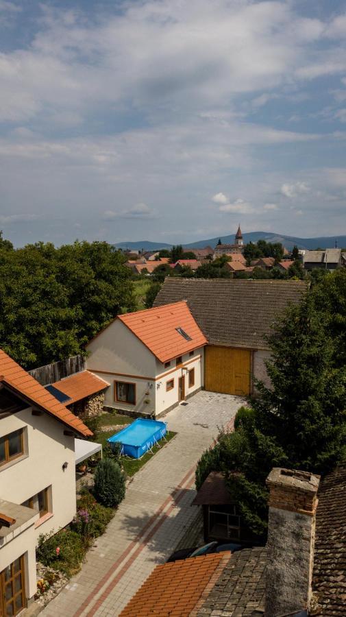 Otto'S Guesthouse Prejmer Экстерьер фото